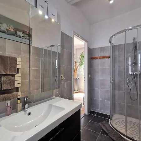 Apartment Le Foncet By Guys *